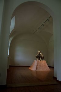 Krieg-unter-der-HautRaum